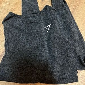 LongSleeve Gym Shark Crop Top